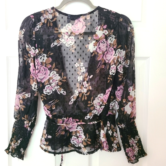 ASOS sheer wrap top in black metallic floral - Picture 6 of 13